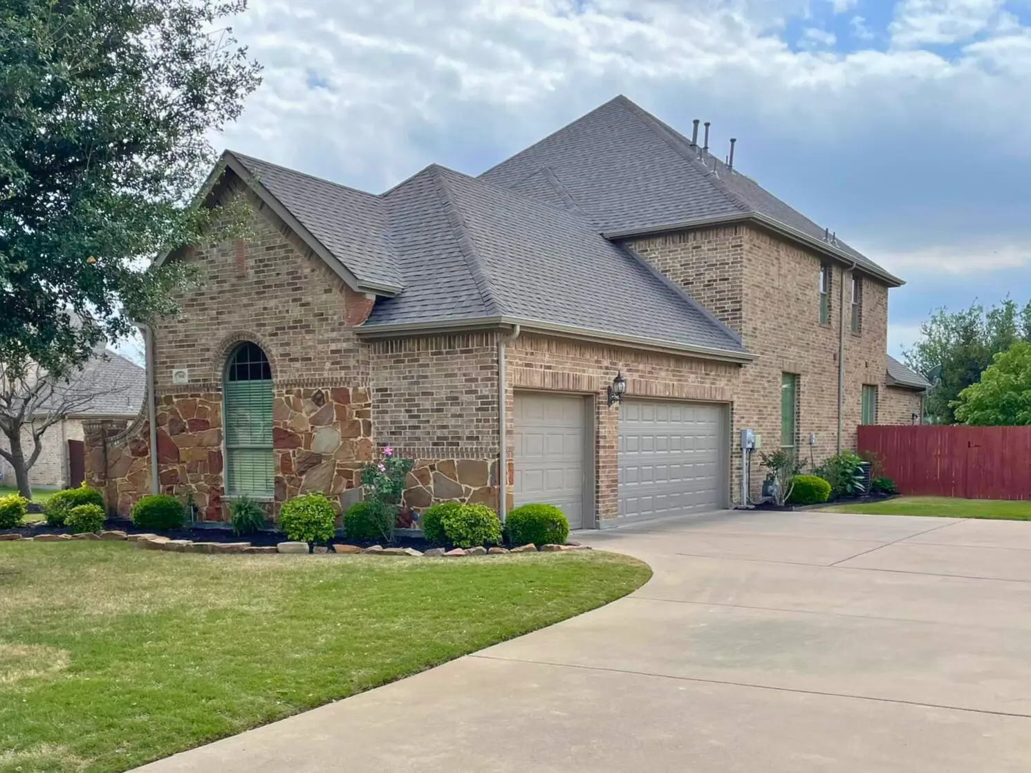 Hidden hail damage found during roof inspection in DFW